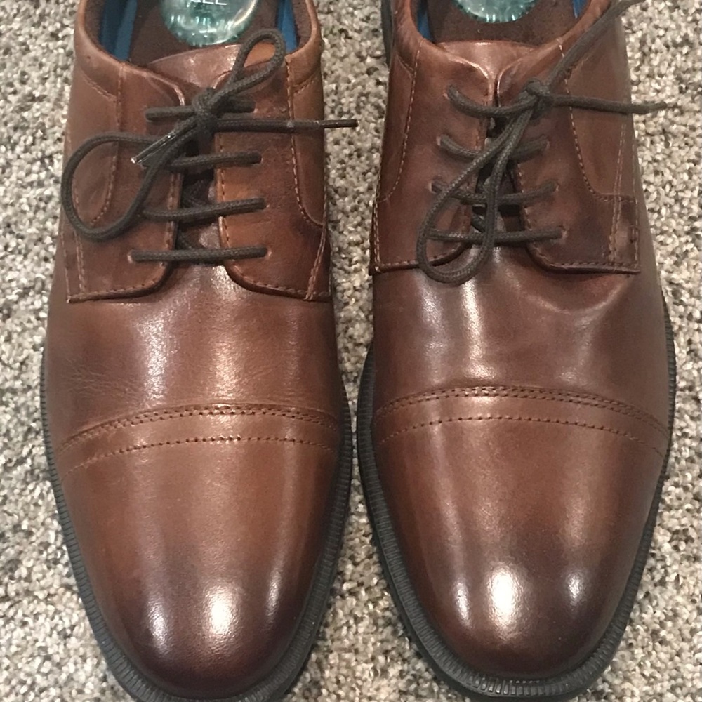 NunnBush Comfort Gel. With Memory Support. Brown Color. 8 1/2 Med Shoe.